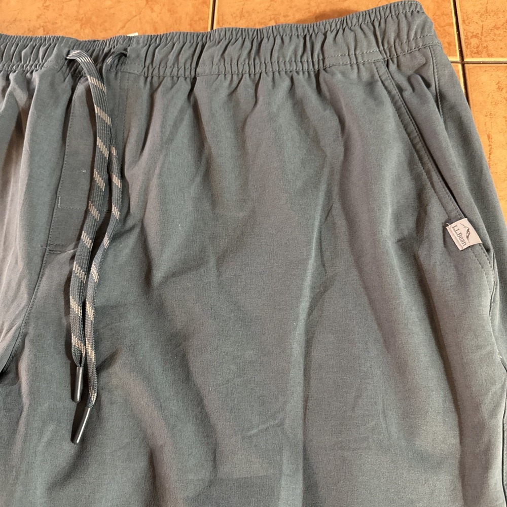 L.L Bean Blue Stretch Pants Mens Sz XL 30" Inseam Elastrell Sorona Performance - Picture 2 of 12